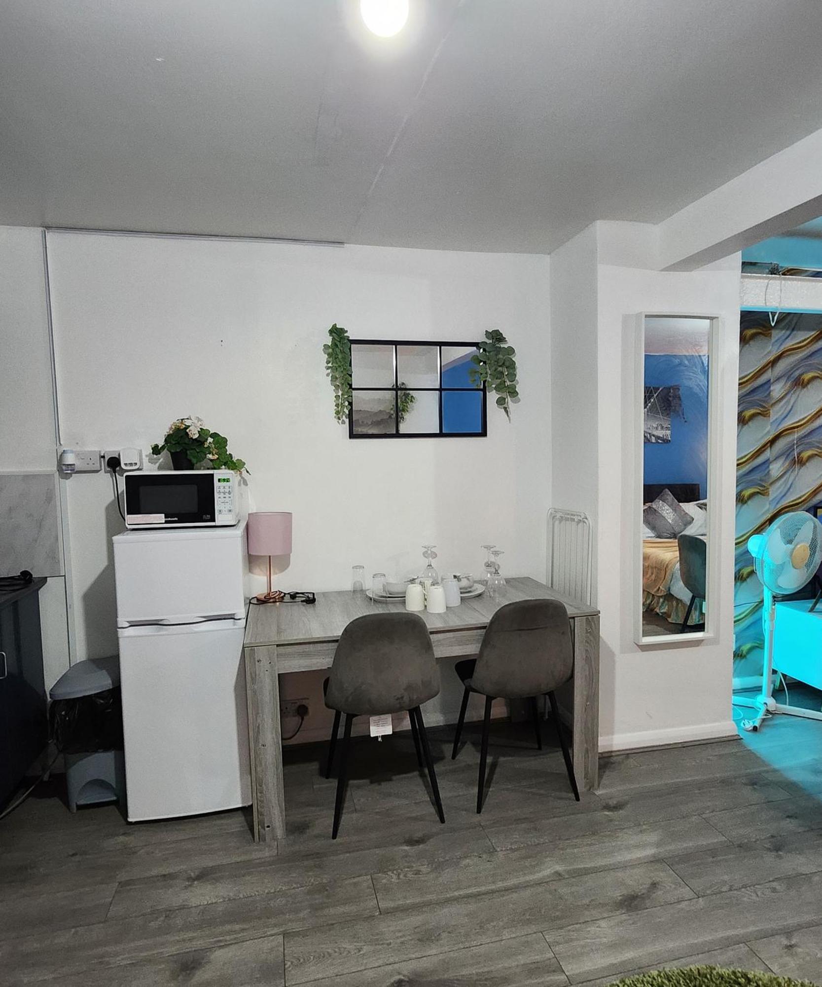 New Deluxe Studio Apt-2 Londra Exterior foto